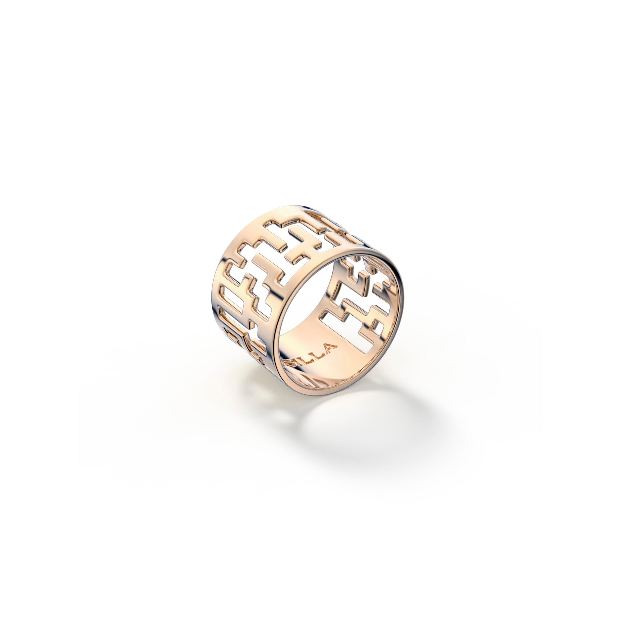 'A-Māz-Me' Icy Yellow Gold Ring